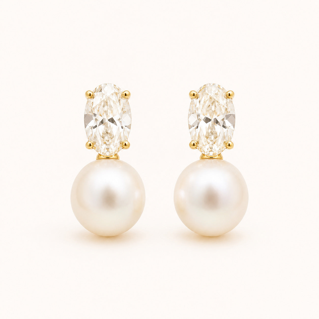 Women's Geometric Faux Pearl Stud Earrings Electroplated Copper Vintage Style Earrings