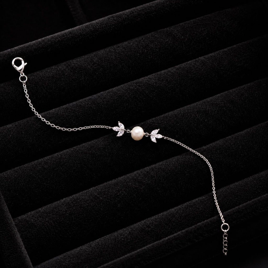 Leaf Pearl Jewelry Set Earrings and Necklace for Women Copper Plated Jewelry