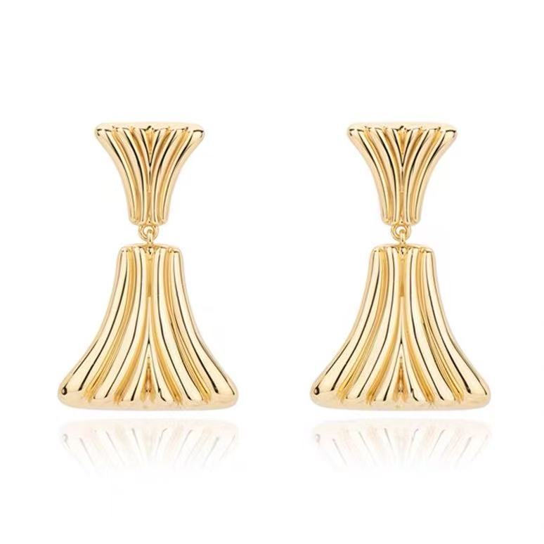 Fan Shell Stud Earrings for Women with 925 Sterling Silver Posts, Electroplated Copper, Push Back